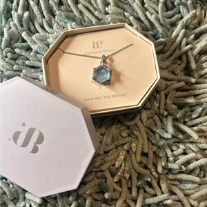 OG Bomb Party Necklace : The last Light